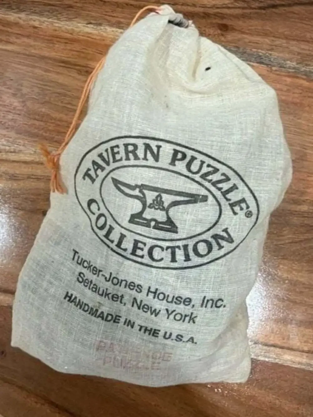 Tavern Puzzle Collection Patience Metal Wire Puzzle with Storage Bag